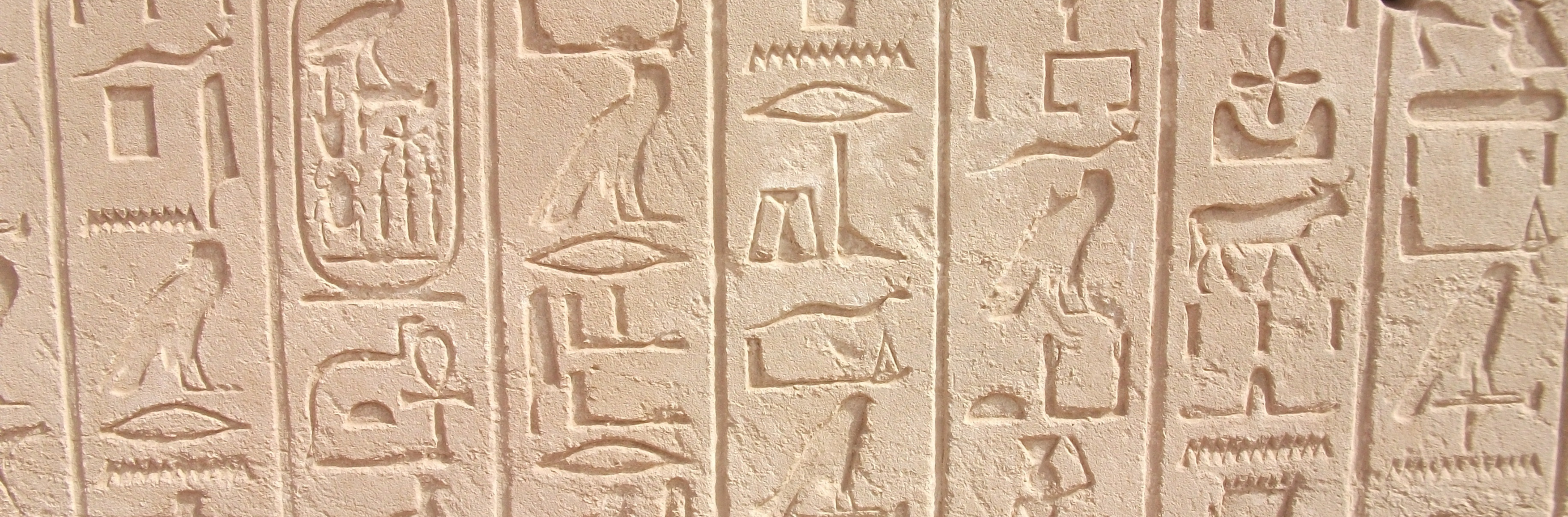 The History of Egyptian Fashion and Its Influence on Modern Day Style